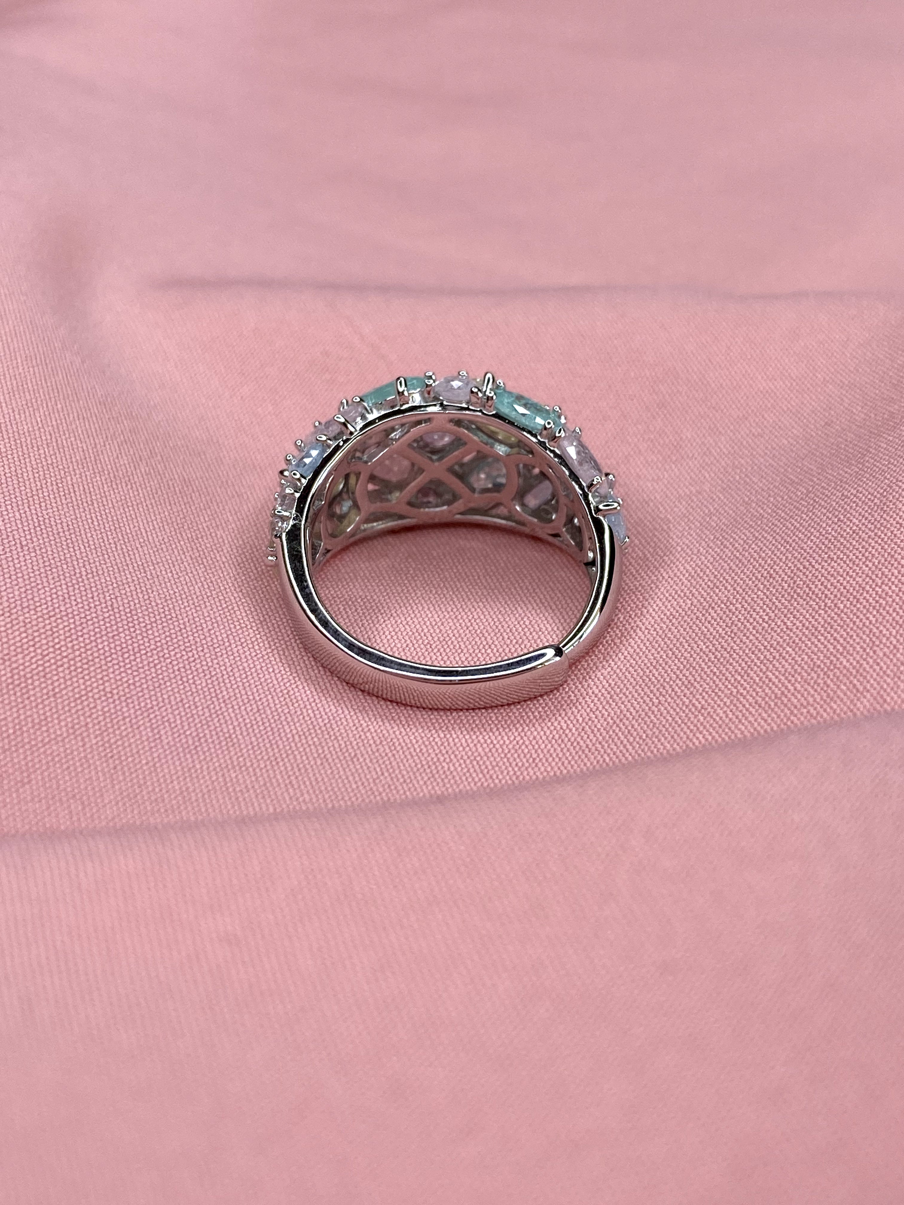 Color Wave Ring