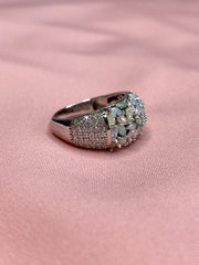 Hued harmony ring